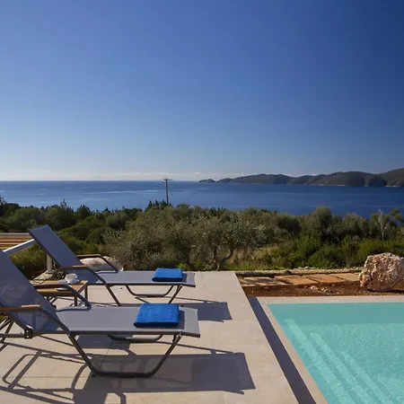 Elyane Near Ammoussa Beach Villa Evgiros