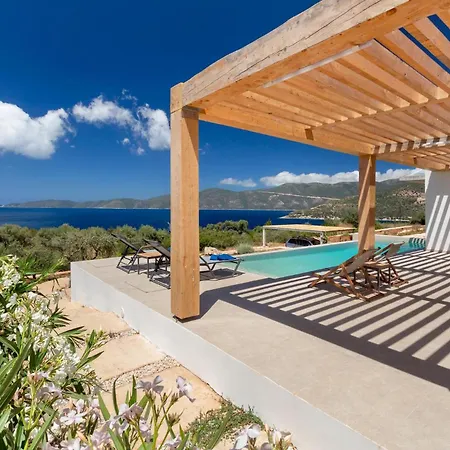 Villa Elyane Near Ammoussa Beach Evgiros