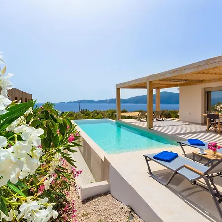 Villa Elyane Near Ammoussa Beach Evgiros